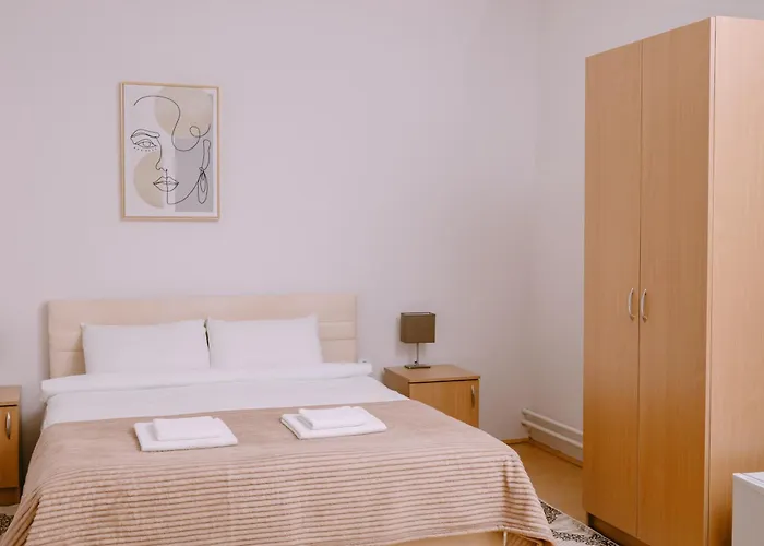 Light House 아파트 솜보르